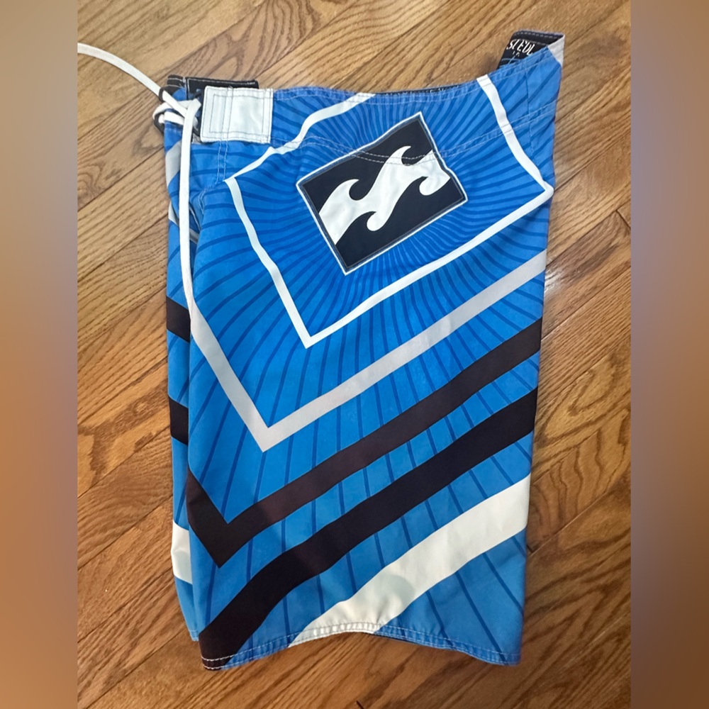 Billabong Blue and Black Board Shorts with Geometric Design - Picture 5 of 9